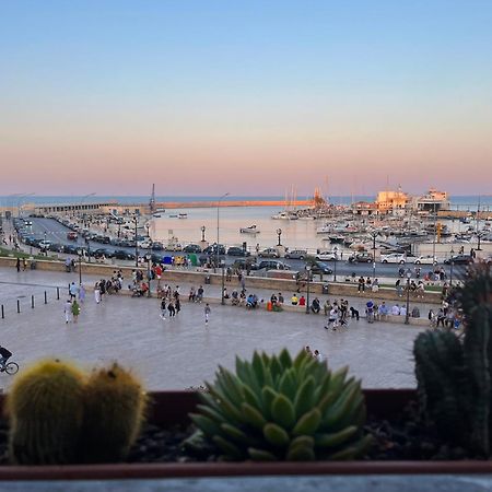 Una Finestra Sul Mare Bari Luaran gambar