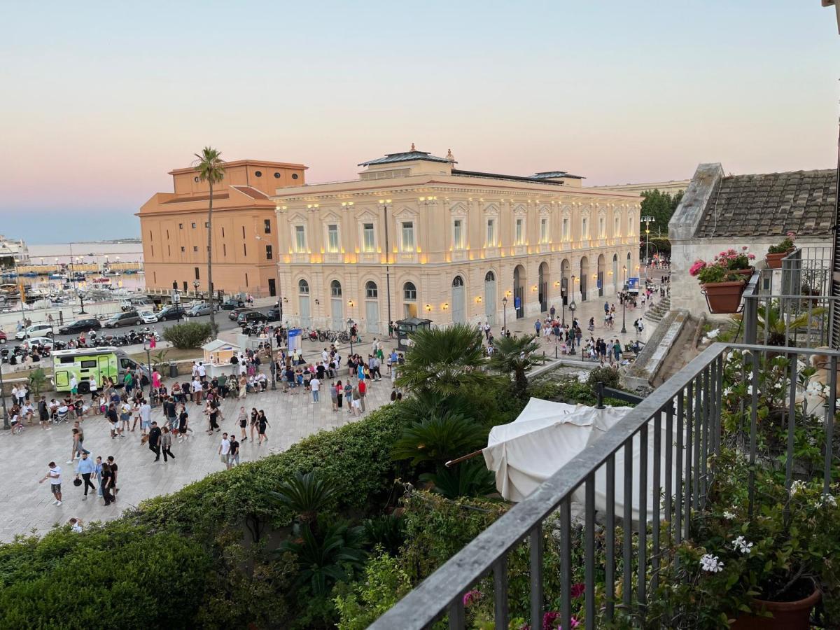 Una Finestra Sul Mare Bari Luaran gambar