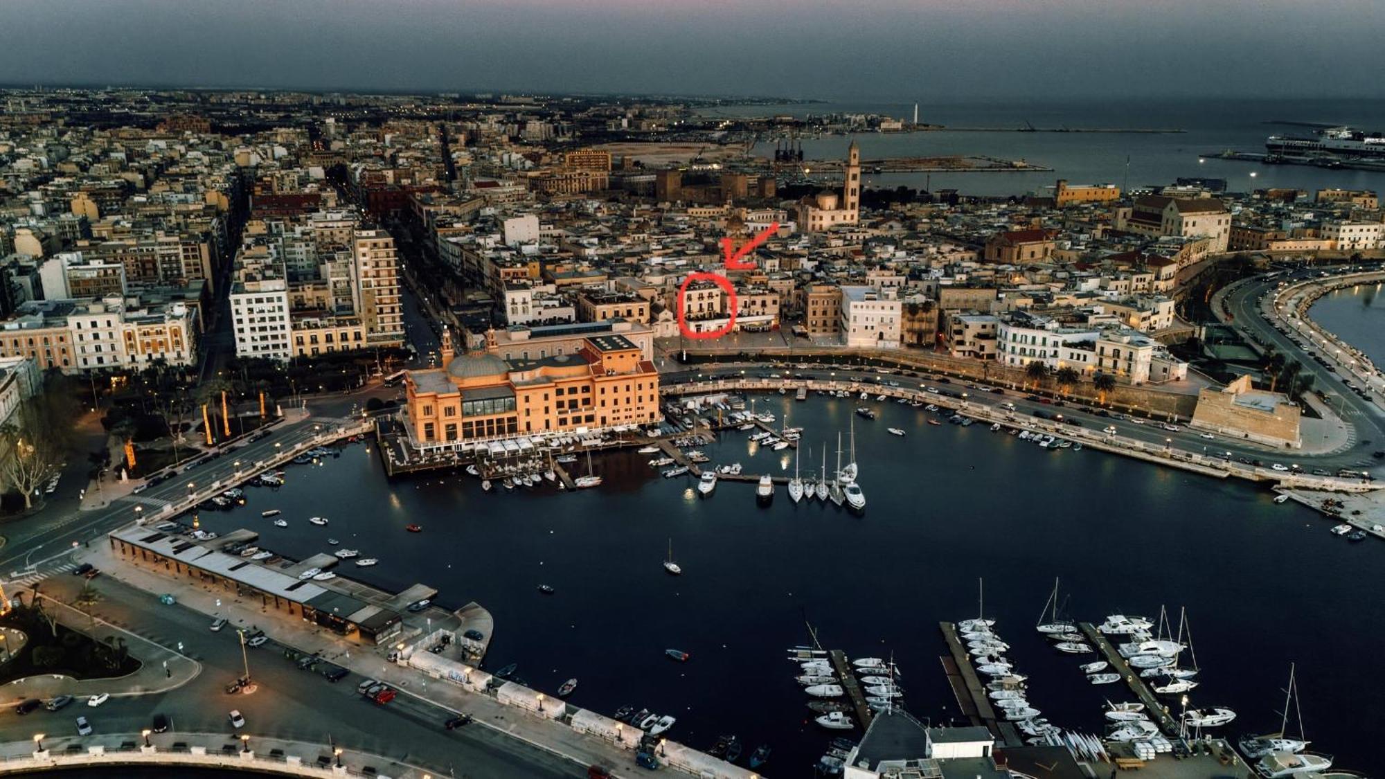 Una Finestra Sul Mare Bari Luaran gambar